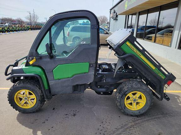 Image of John Deere Gator XUV 825i equipment image 1