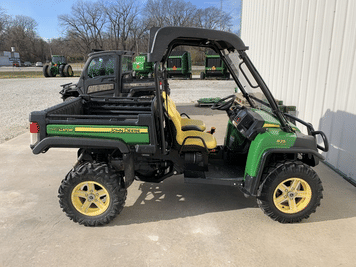 Main image John Deere Gator XUV 825i