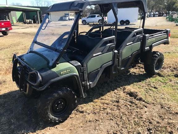 Main image John Deere Gator XUV 825i S4