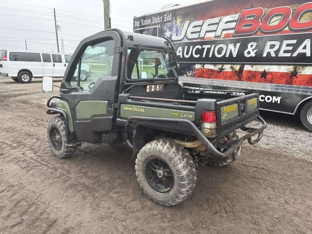 Image of John Deere Gator XUV 825i equipment image 2
