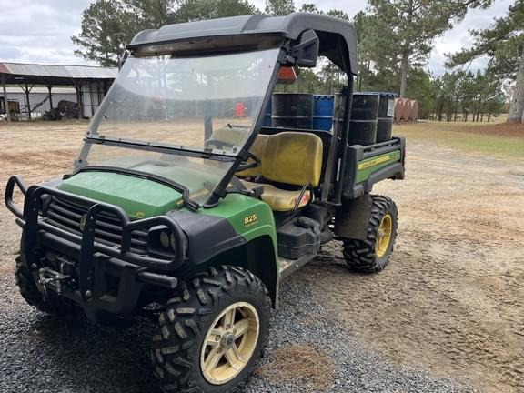 Image of John Deere Gator XUV 825i equipment image 2