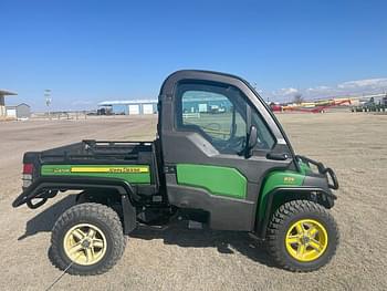 2016 John Deere Gator XUV 825i Equipment Image0