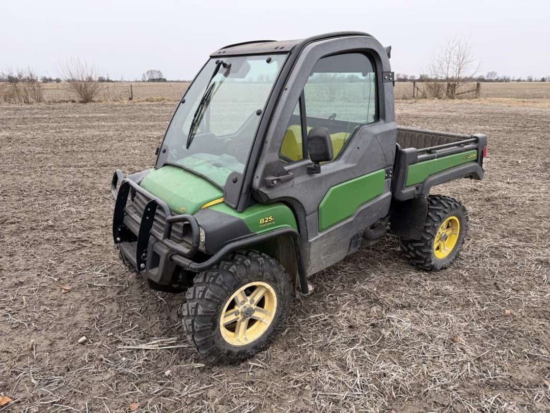 Image of John Deere Gator XUV 825i Primary image
