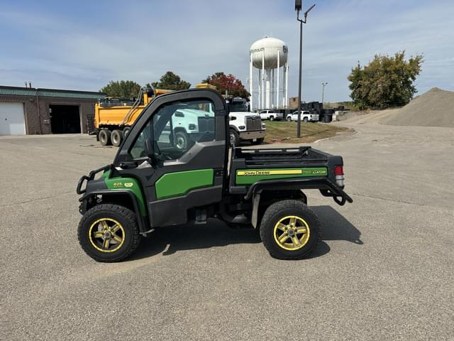 Image of John Deere Gator XUV 825i equipment image 2