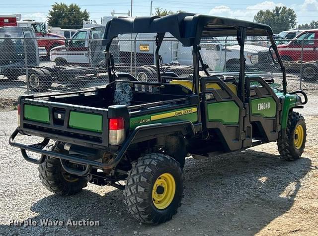 Image of John Deere Gator XUV 825i S4 equipment image 4