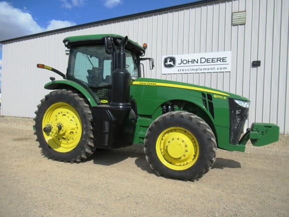 Main image John Deere 8270R