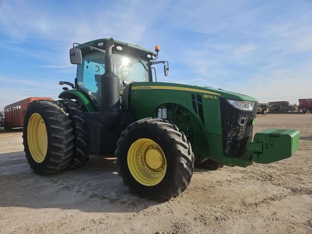 Image of John Deere 8270R equipment image 2