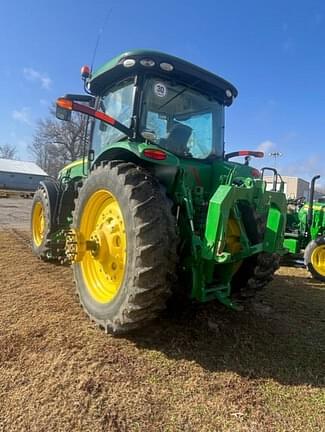 Image of John Deere 8270R equipment image 1