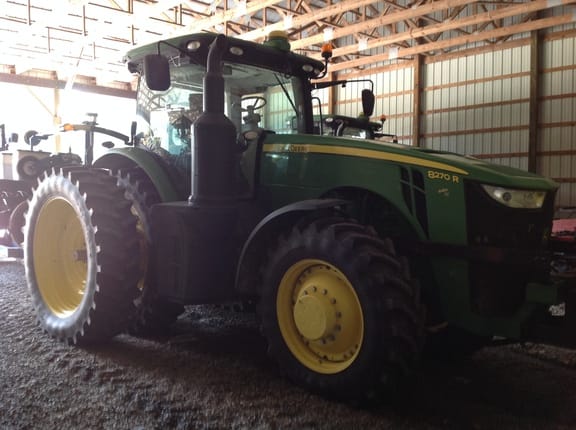 2016 John Deere 8270R Equipment Image0