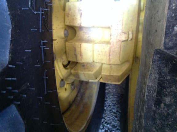 Image of John Deere 8270R equipment image 3