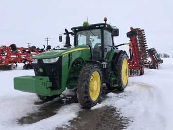 Main image John Deere 8270R