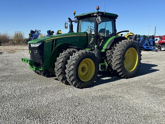 Image of John Deere 8270R Primary image