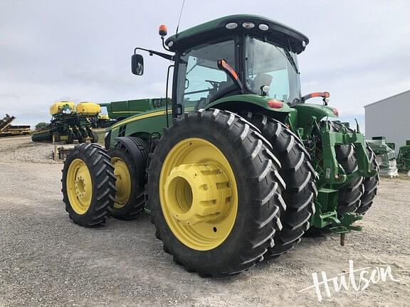 Image of John Deere 8295R equipment image 4