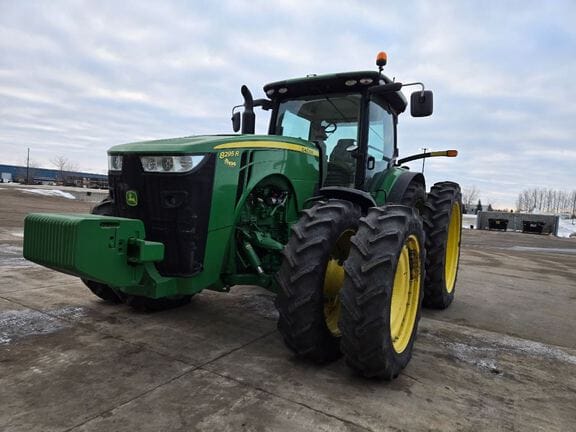 2016 John Deere 8295R Equipment Image0
