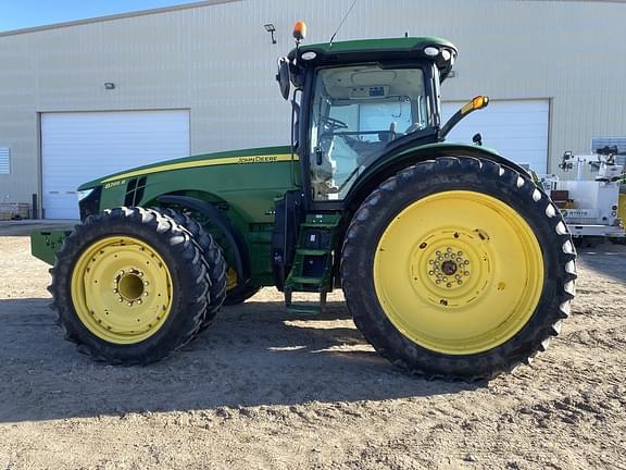 Image of John Deere 8295R equipment image 1