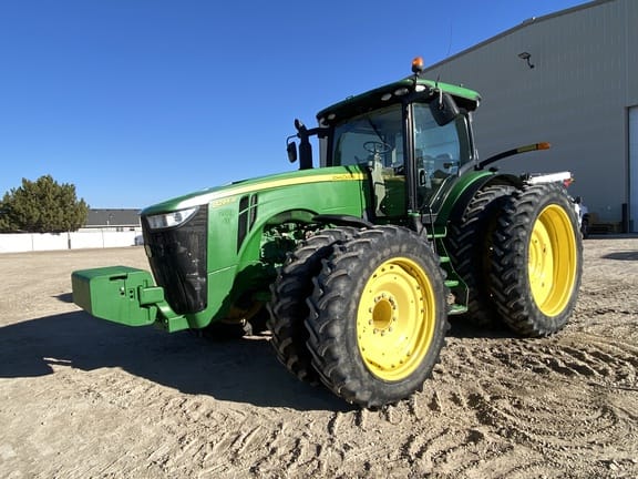 2016 John Deere 8295R Equipment Image0