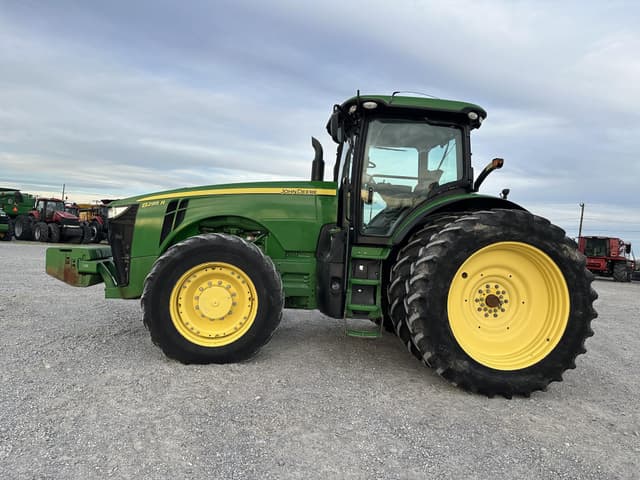 Image of John Deere 8295R equipment image 2