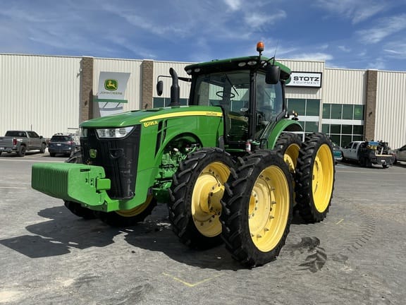 2016 John Deere 8295R Equipment Image0