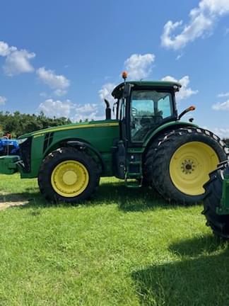 Image of John Deere 8295R equipment image 2