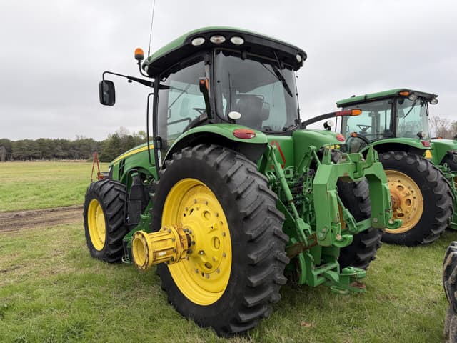 Image of John Deere 8295R equipment image 2