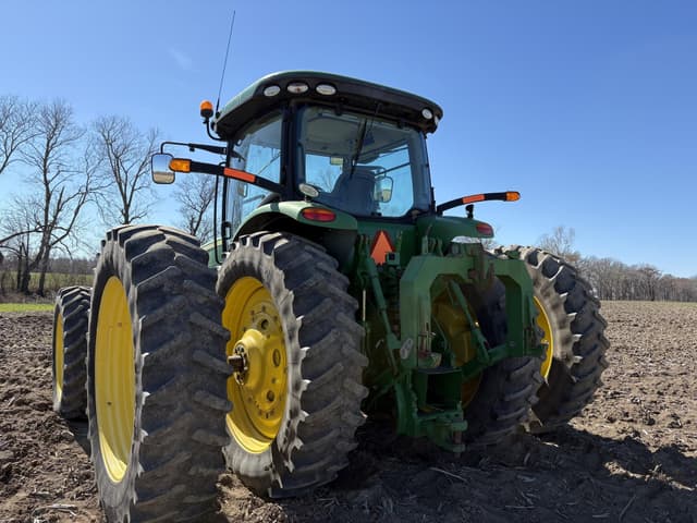 Image of John Deere 8295R equipment image 4