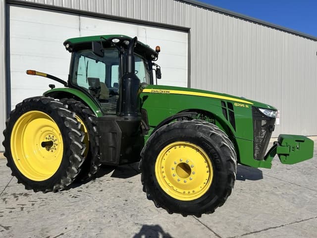 Image of John Deere 8295R equipment image 1