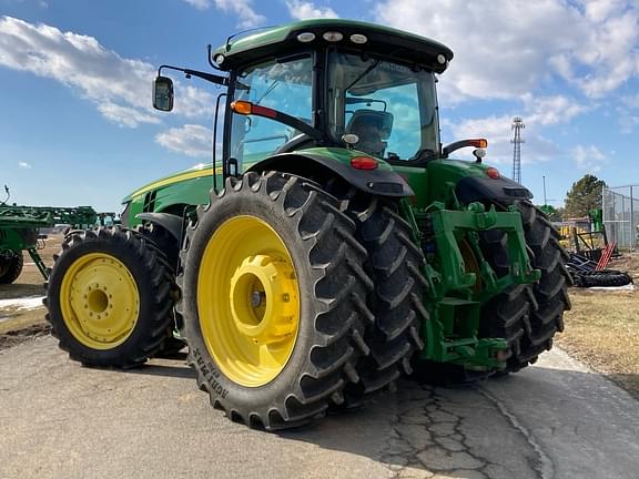 Image of John Deere 8295R equipment image 2