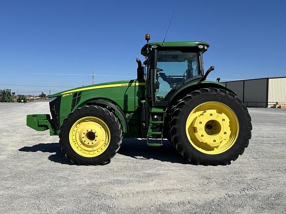 Image of John Deere 8295R equipment image 1