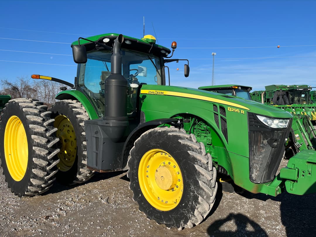 Image of John Deere 8295R Image 1