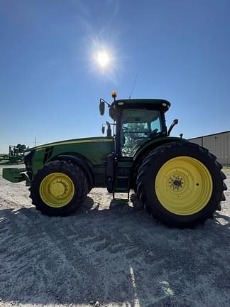 Image of John Deere 8295R equipment image 1