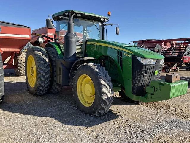 Image of John Deere 8295R equipment image 3