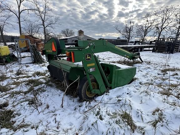 Image of John Deere 830 equipment image 4