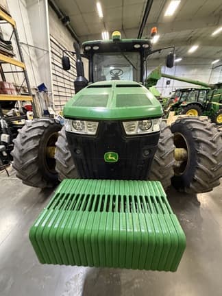 Image of John Deere 8320R equipment image 1