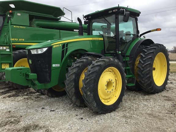 Main image John Deere 8320R