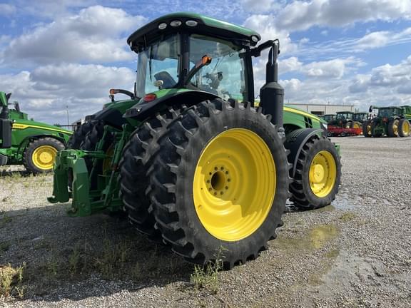 Image of John Deere 8320R equipment image 3