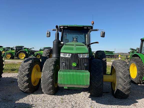 Image of John Deere 8320R equipment image 1