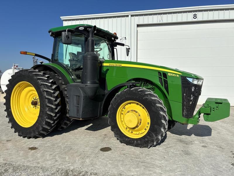 Image of John Deere 8320R Primary image