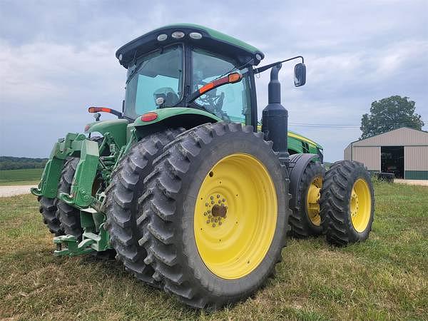 Image of John Deere 8320R equipment image 2