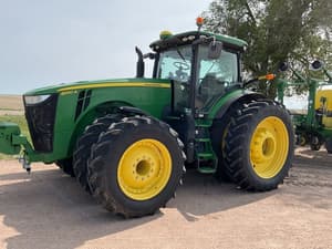 2016 John Deere 8320R Image