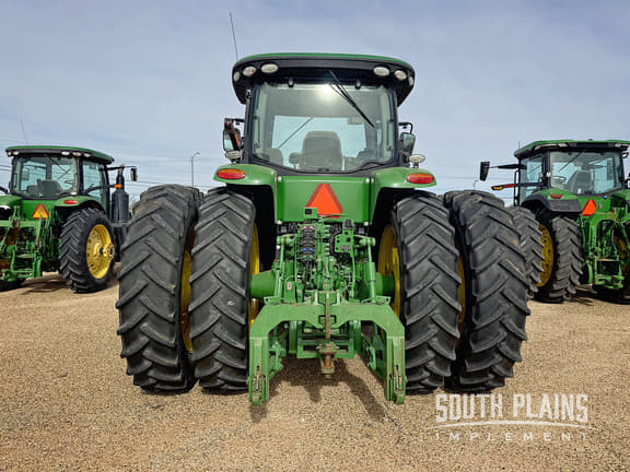 Image of John Deere 8320R equipment image 3