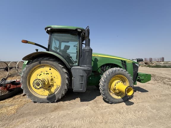 Image of John Deere 8320R Primary image