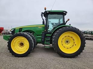 Main image John Deere 8320R 1