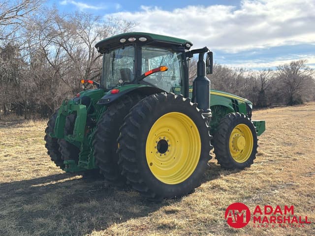 Image of John Deere 8320R equipment image 4