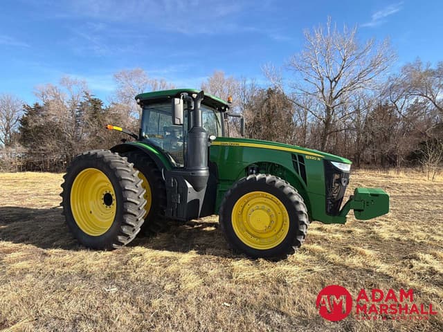 Image of John Deere 8320R equipment image 1