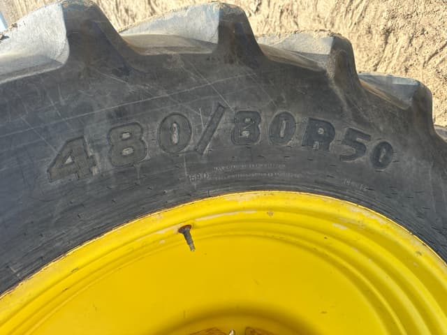 Image of John Deere 8320R equipment image 4