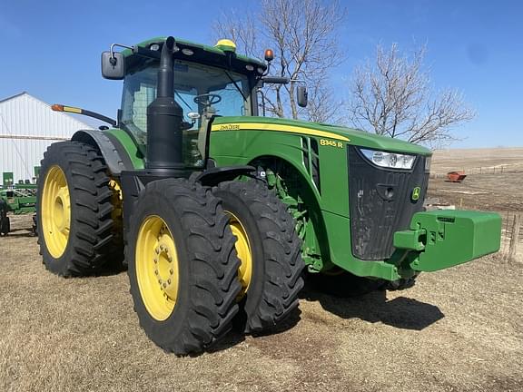 Image of John Deere 8345R equipment image 4