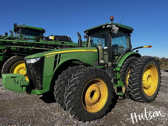 Image of John Deere 8345R equipment image 1