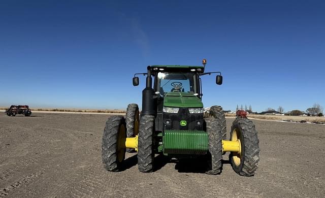 Image of John Deere 8345R equipment image 1