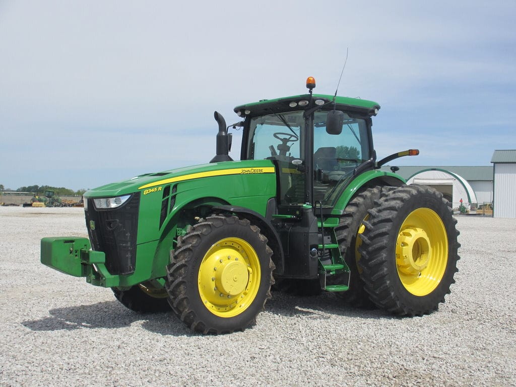 2016 John Deere 8345R Equipment Image0