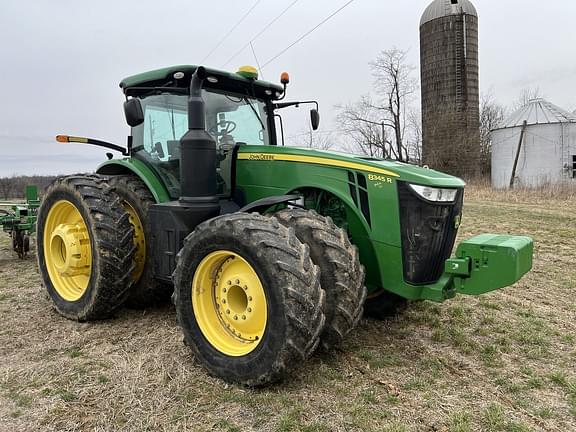 Image of John Deere 8345R equipment image 1